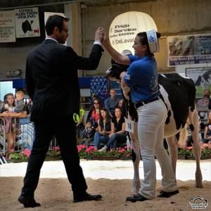 Meet your Posher, Vanessa